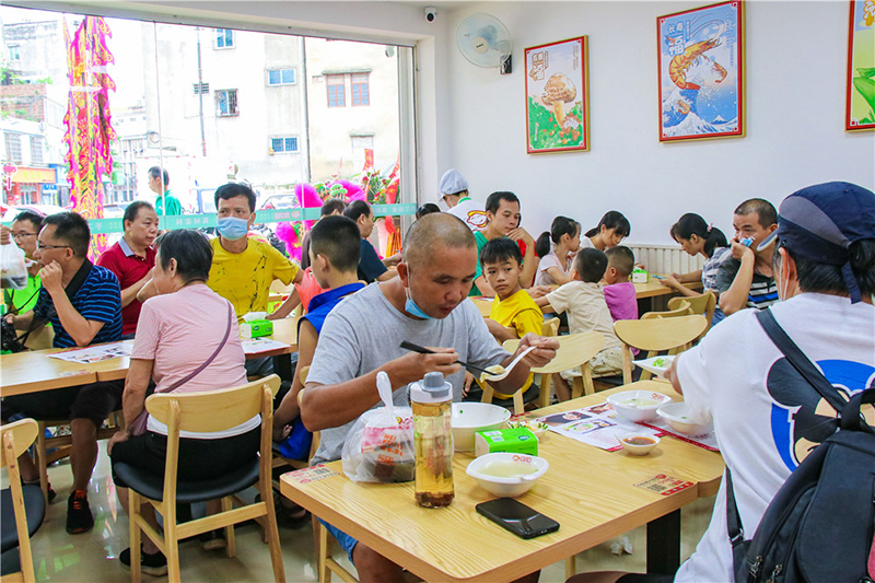 開(kāi)餃子餛飩快餐店的成功經(jīng)驗，告訴你怎么一步步走向成功
